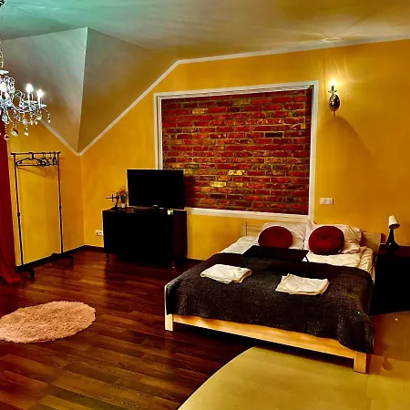 Lake&forest Trojmiasto 招待所 Dobrzewino