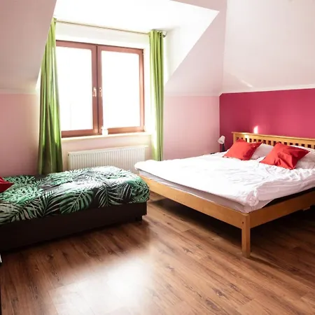 Lake&forest Trojmiasto 招待所 Dobrzewino